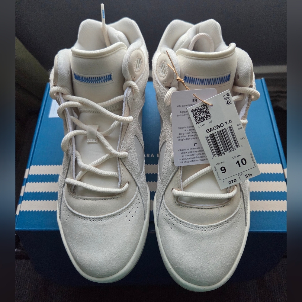 Adidas Para Bad Bunny BADBO 1.0